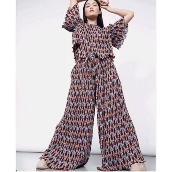 Wildfang The Empower Plisse Pants Loose Leg Drawstring Wide Leg size XS